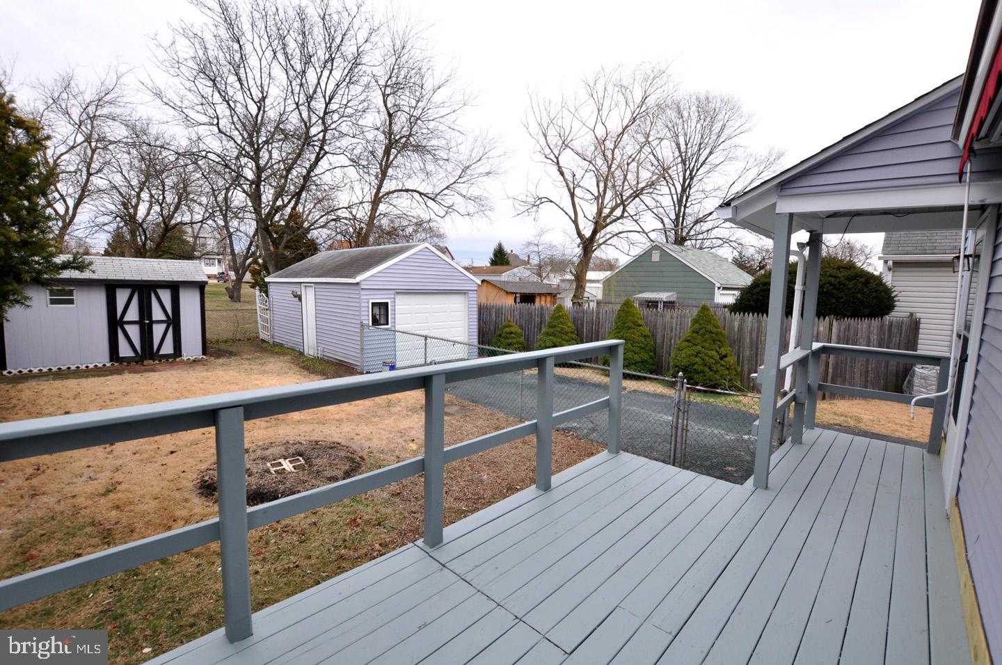 507 Howard Street Riverside, NJ 08075 - Photo 7 of 22