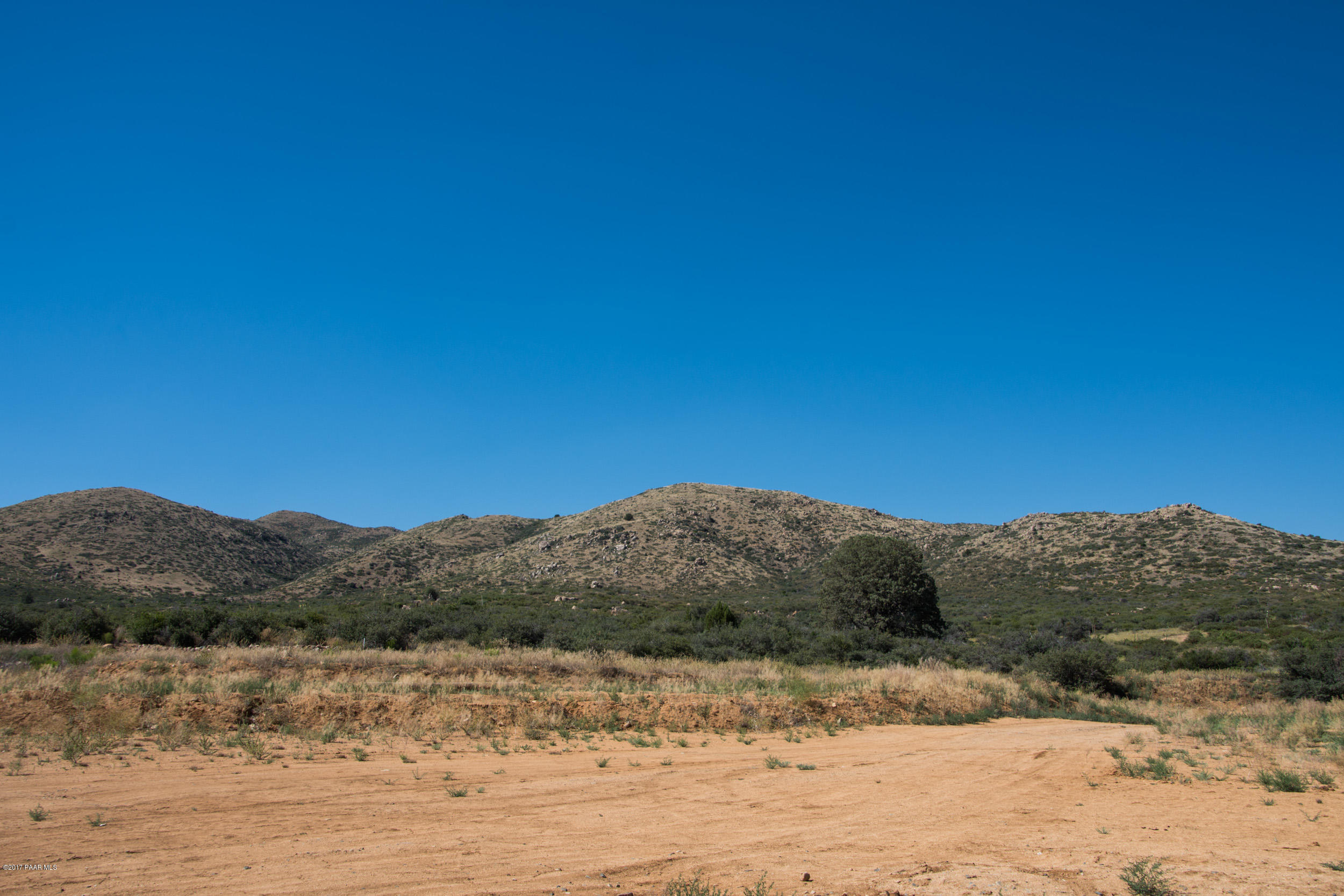 17300 East Roper Way Dewey, AZ 86327 - Photo 29 of 30 DSC_8142