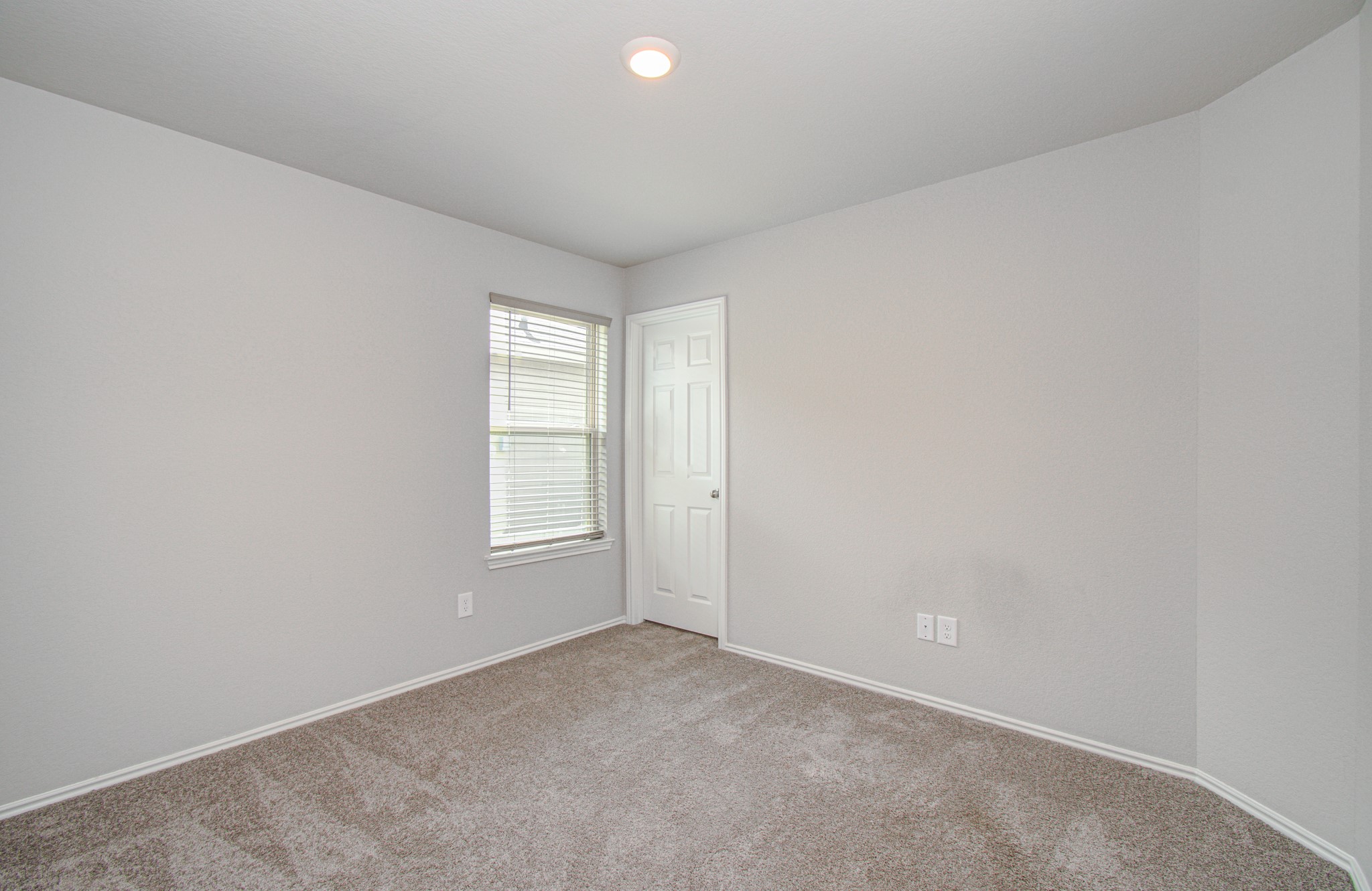 2030 Brixham Bluff Lane Spring, TX 77373 - Photo 24 of 29 confortable second bedroom
