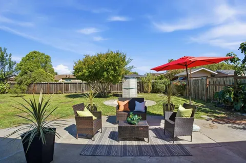 $1,398,000 | 1140 Almanor Avenue, Menlo Park, CA 94025