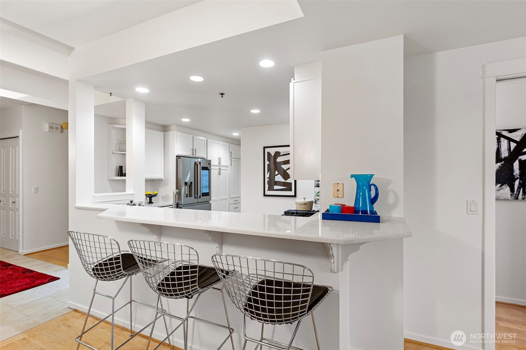 2801 1st Avenue, Unit 401 Seattle, WA 98121 - Photo 15 of 38