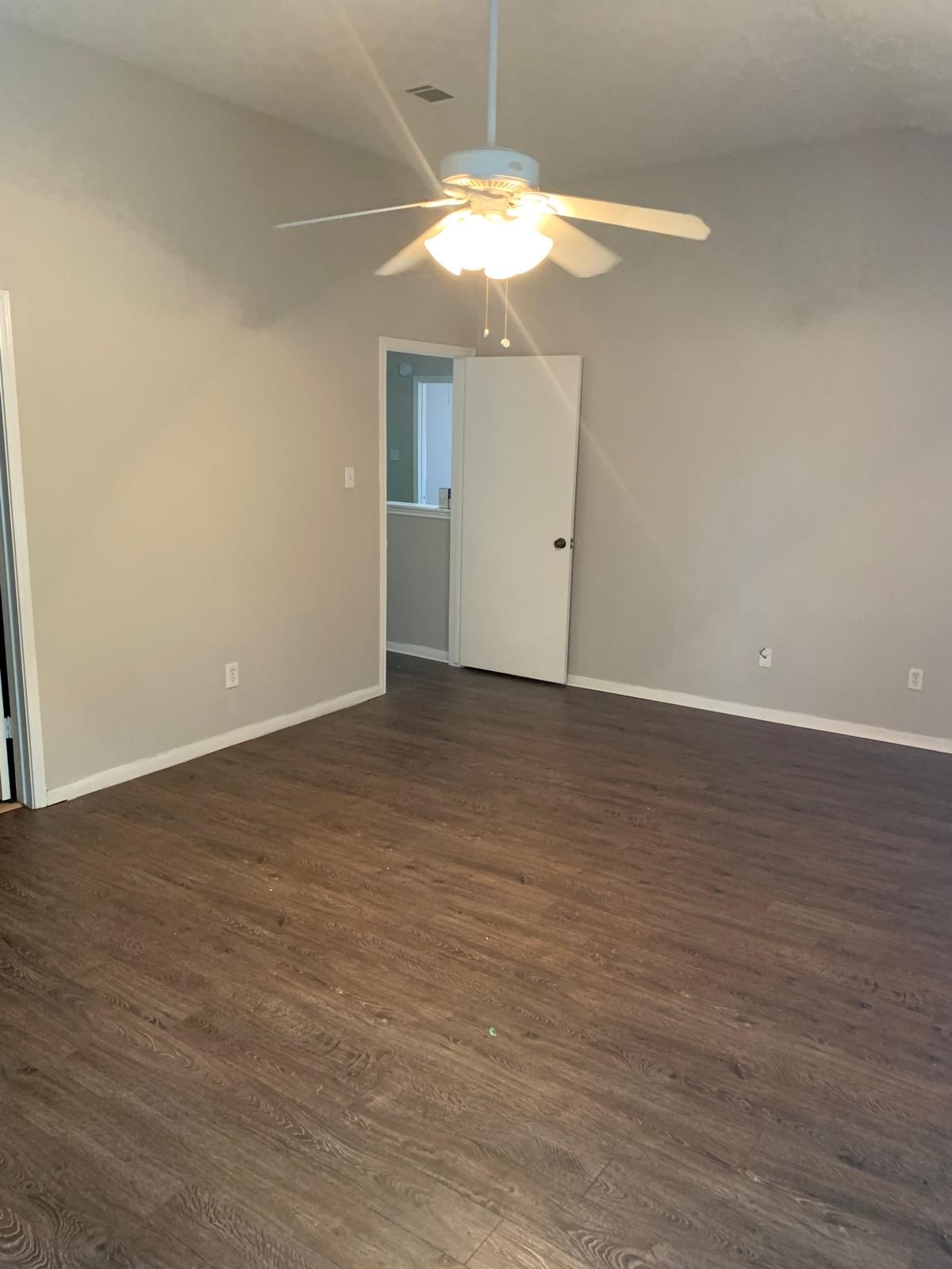 10502 Mist Lane Houston, TX 77070 - Photo 5 of 25