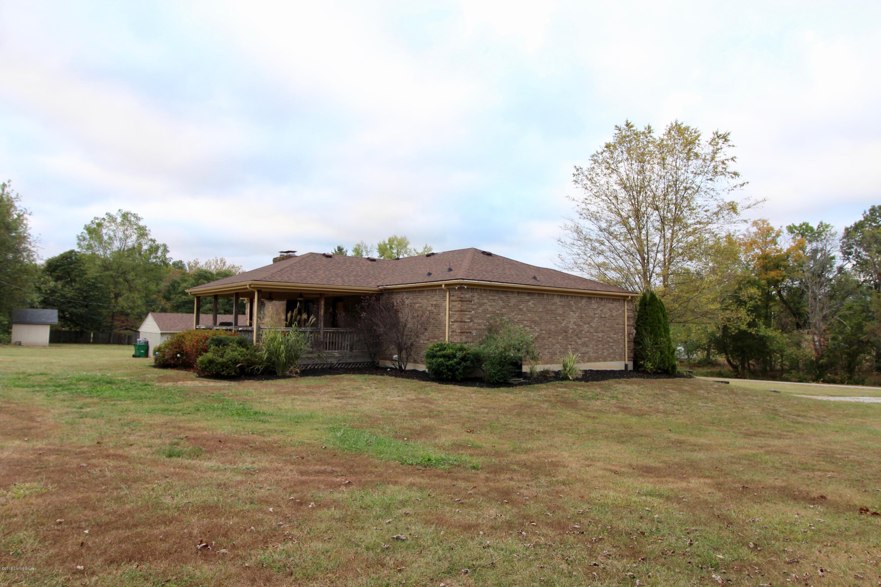 2234 Greenbriar Road Mount Washington, KY 40047 - Photo 29 of 41 IMG_5671