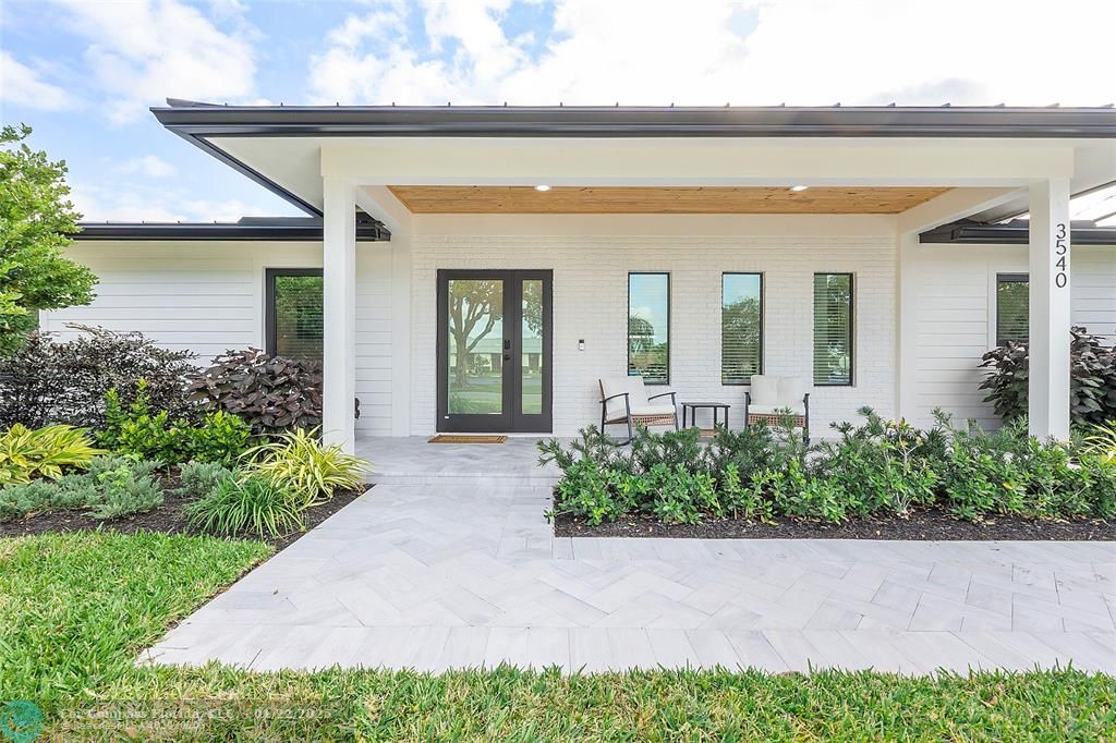 3540 Northeast 28th Avenue Lighthouse Point, FL 33064 - Photo 12 of 53