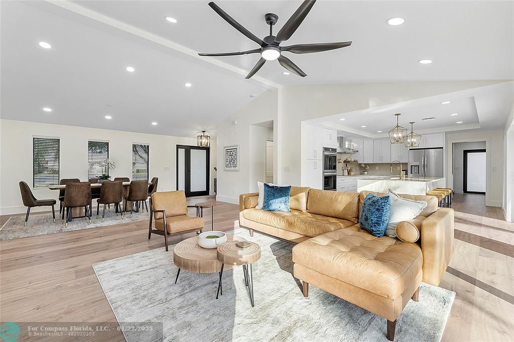 3540 Northeast 28th Avenue Lighthouse Point, FL 33064 - Photo 18 of 53 Living room and dining room