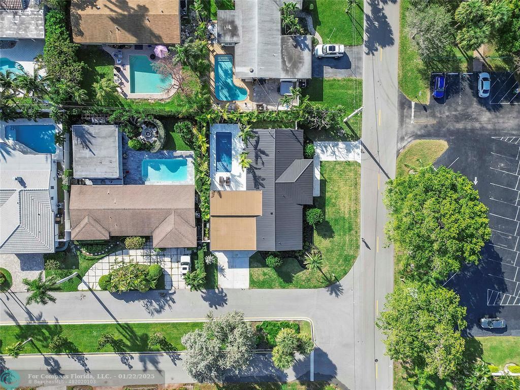 3540 Northeast 28th Avenue Lighthouse Point, FL 33064 - Photo 7 of 53