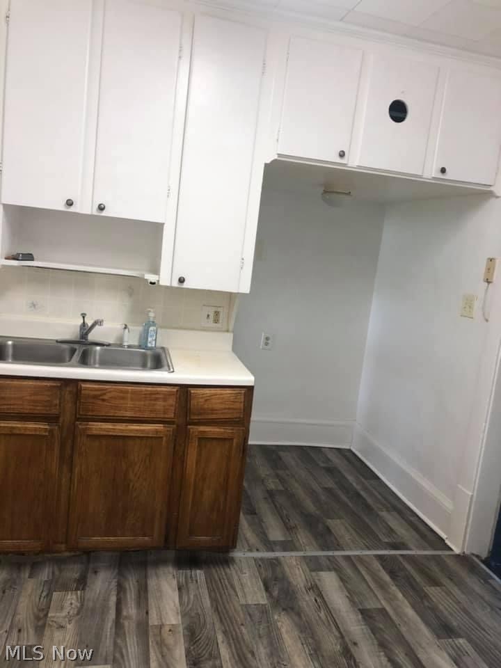 576 Inman Street Akron, OH 44306 - Photo 8 of 18