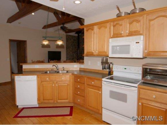 44 Woodhaven Ridge Clyde, NC 28721 - Photo 7 of 24