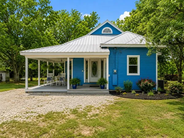 $358,600 | 479 County Road, Honey Grove, TX 75446