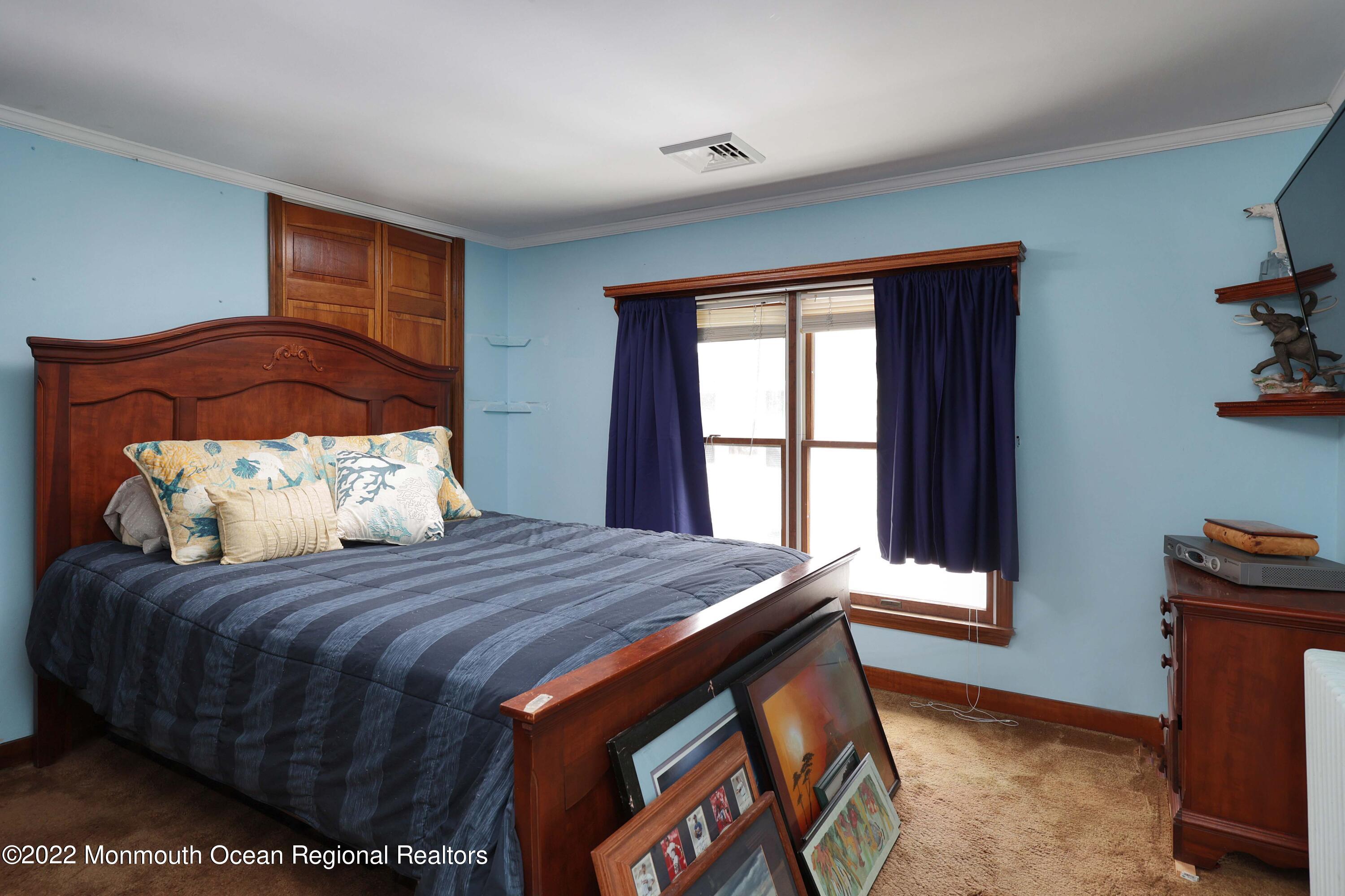 91 3rd Street Keyport, NJ 07735 - Photo 13 of 30 1st bedroom