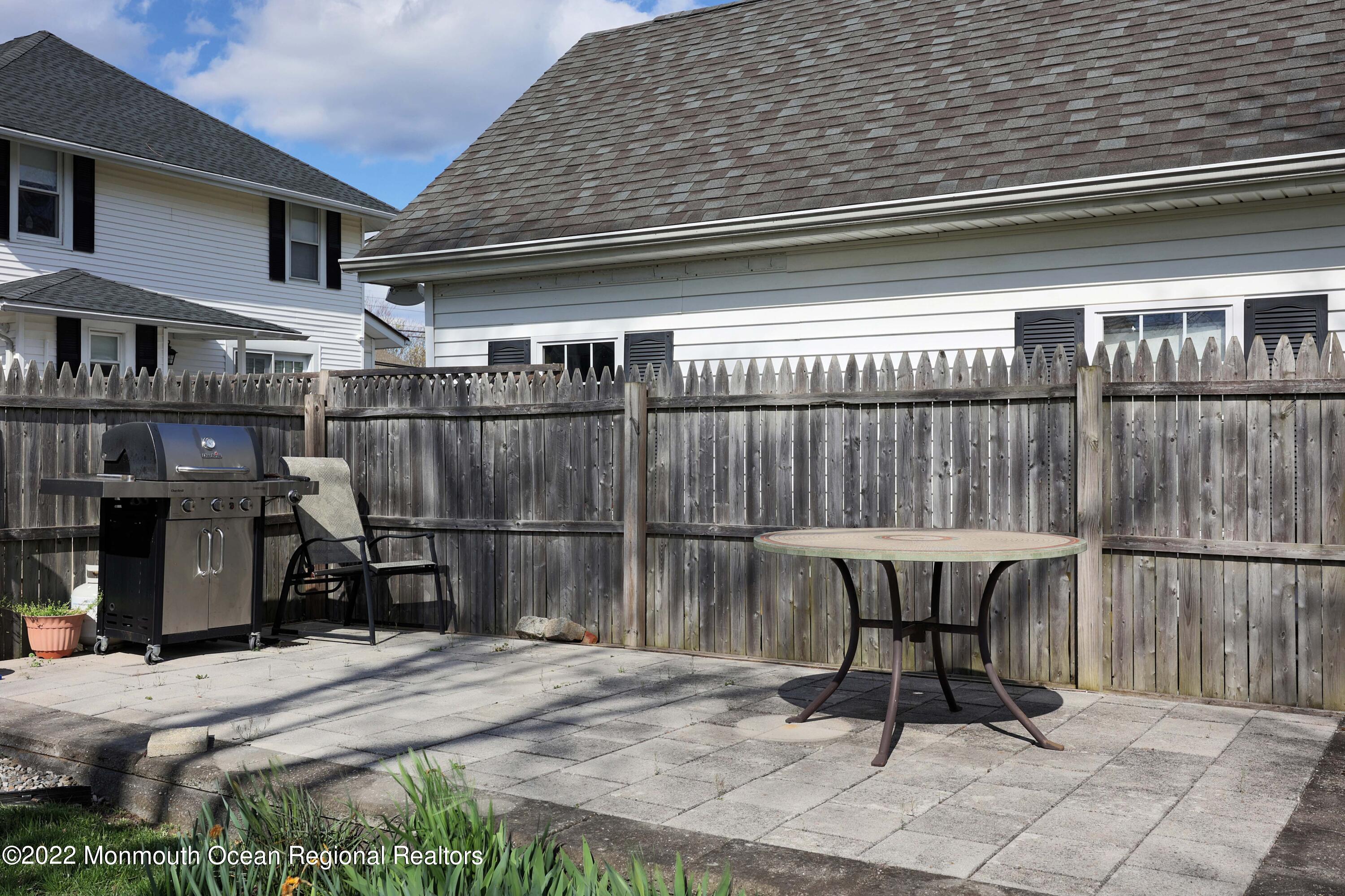 91 3rd Street Keyport, NJ 07735 - Photo 20 of 30 Patio