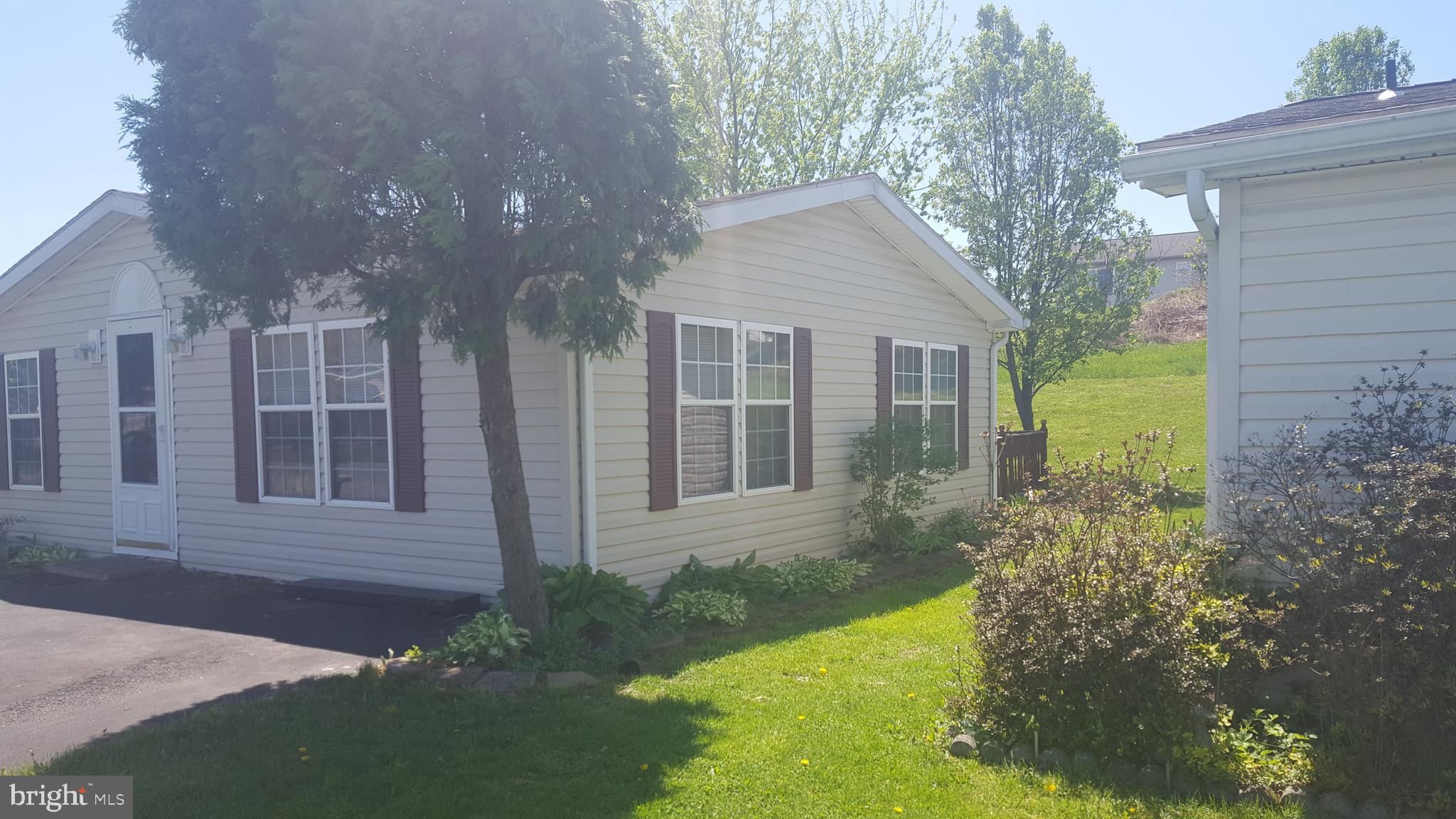 113 Heister Road Birdsboro, PA 19508 - Photo 3 of 18 Gallery Image 3