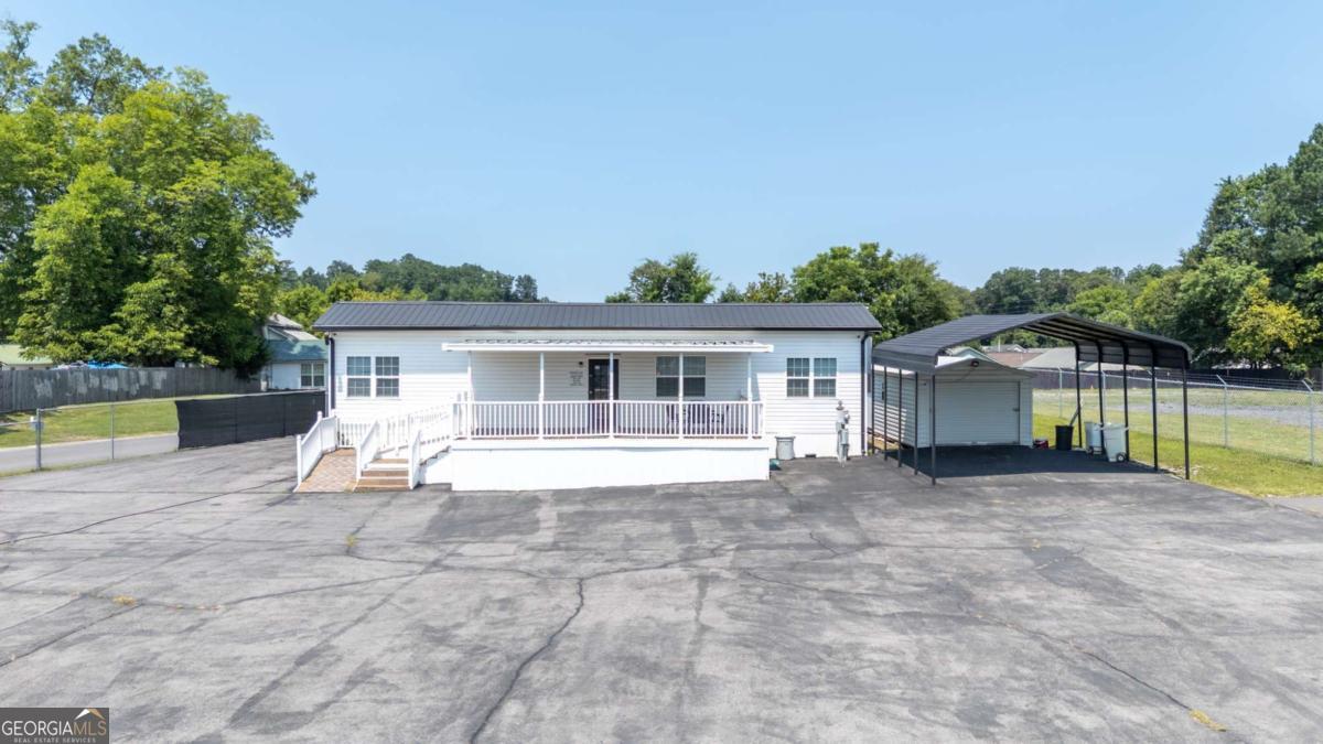 2213 Cleveland Highway Dalton, GA 30721 - Photo 13 of 41