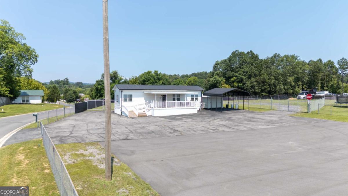 2213 Cleveland Highway Dalton, GA 30721 - Photo 15 of 41