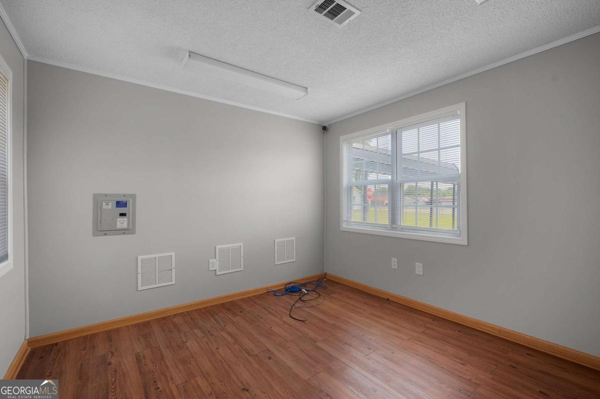 2213 Cleveland Highway Dalton, GA 30721 - Photo 36 of 41