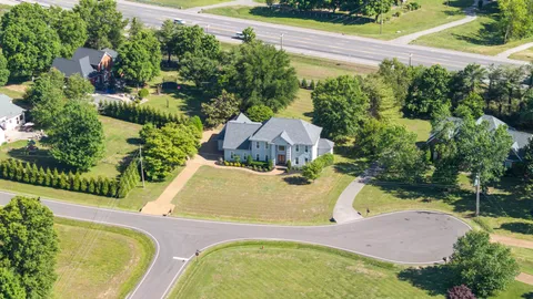 $1,375,000 | 209 Barrington Court West, Franklin, TN 37067
