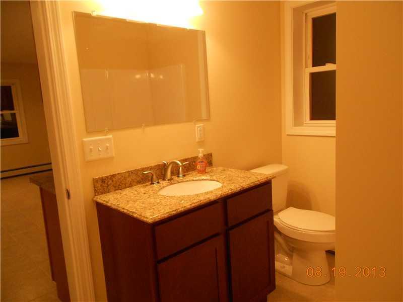 71 Cross Road Sabattus, ME 04280 - Photo 15 of 30 Bathroom.