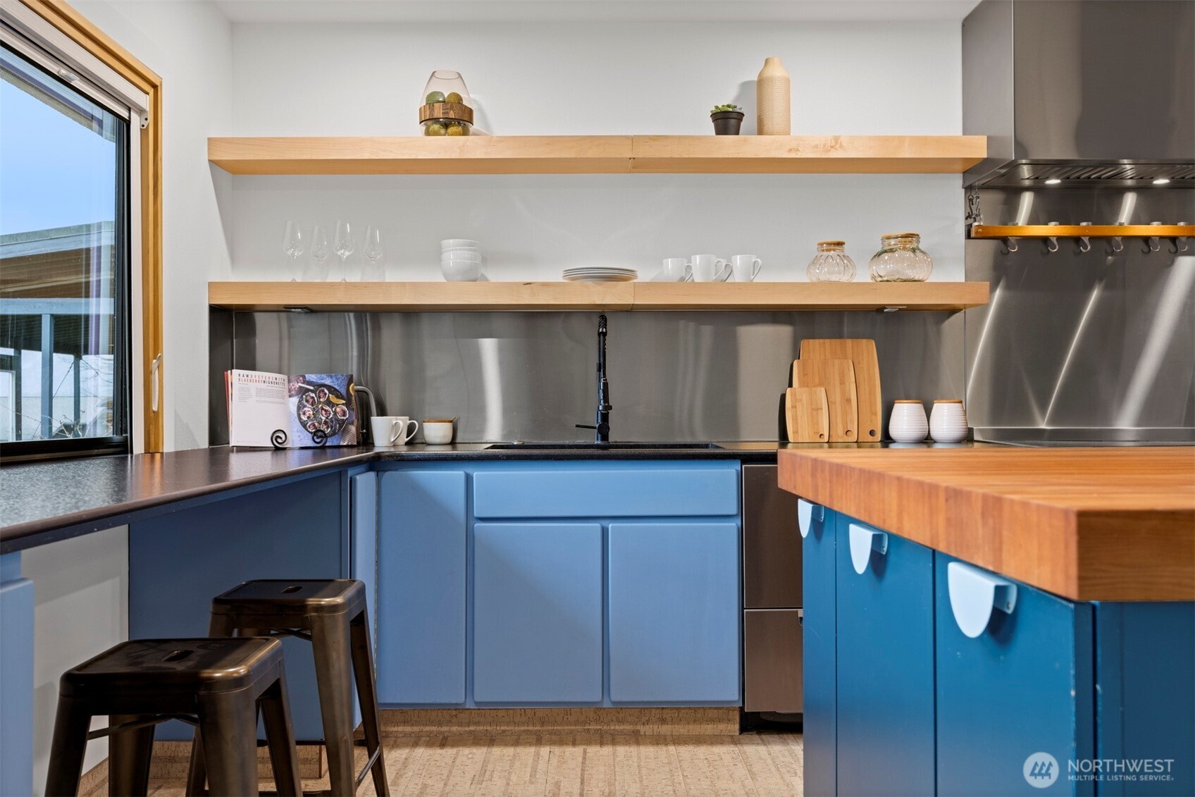 16021 Colony Road Bow, WA 98232 - Photo 11 of 40