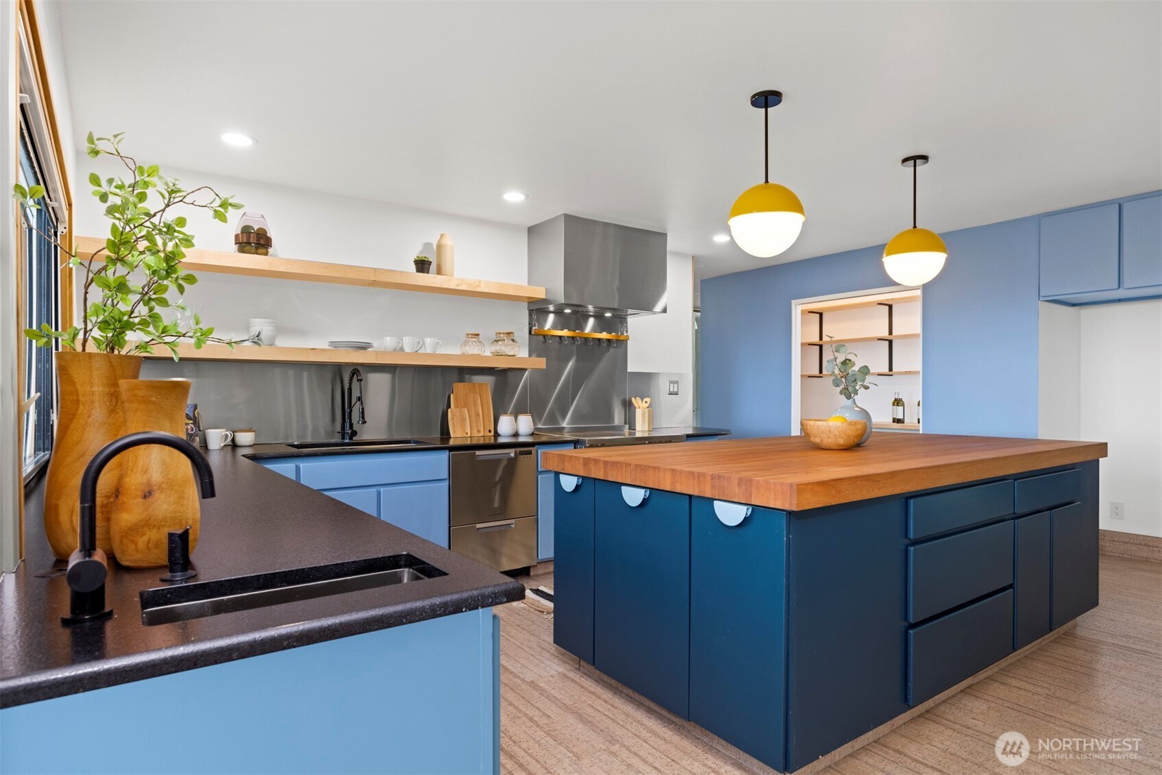 16021 Colony Road Bow, WA 98232 - Photo 12 of 40