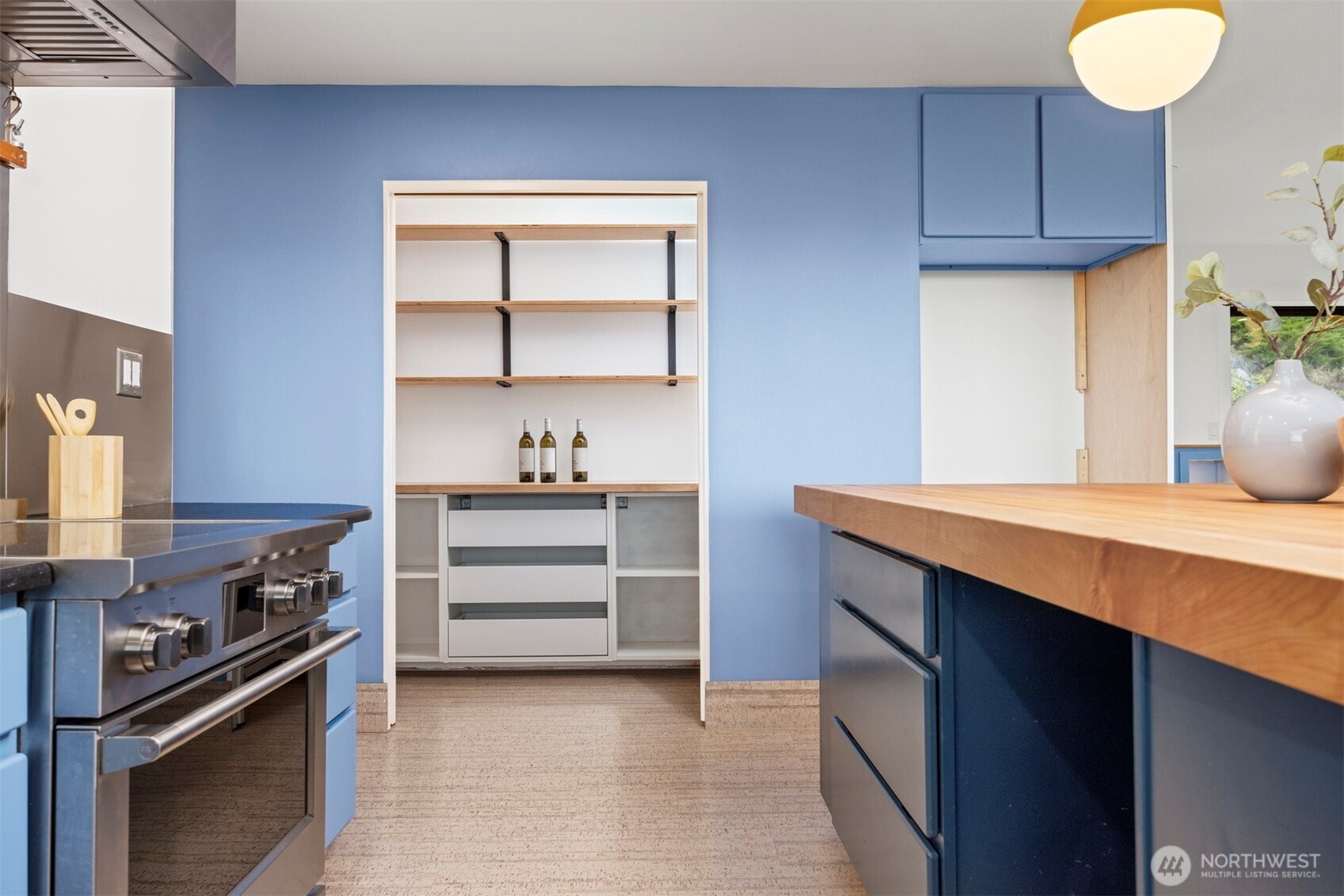 16021 Colony Road Bow, WA 98232 - Photo 13 of 40