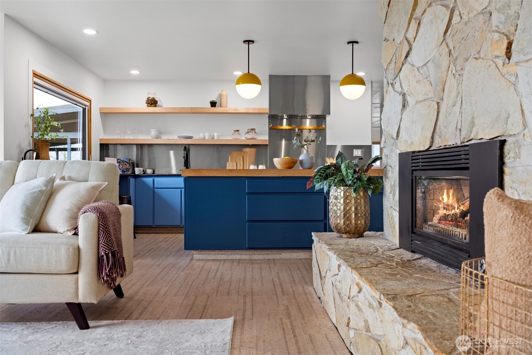 16021 Colony Road Bow, WA 98232 - Photo 8 of 40