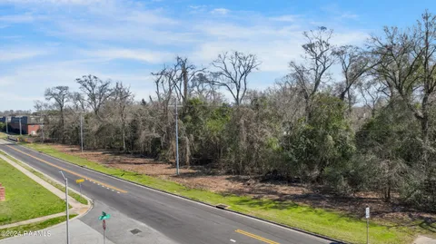 $325,000 | 500 Blk Dulles Drive, Lafayette, LA 70506