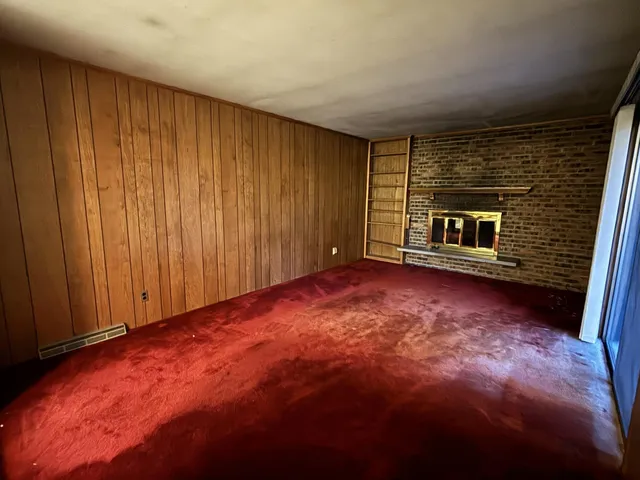 $294,500 | 130 Southwoods Avenue, Fremont, MI 49412