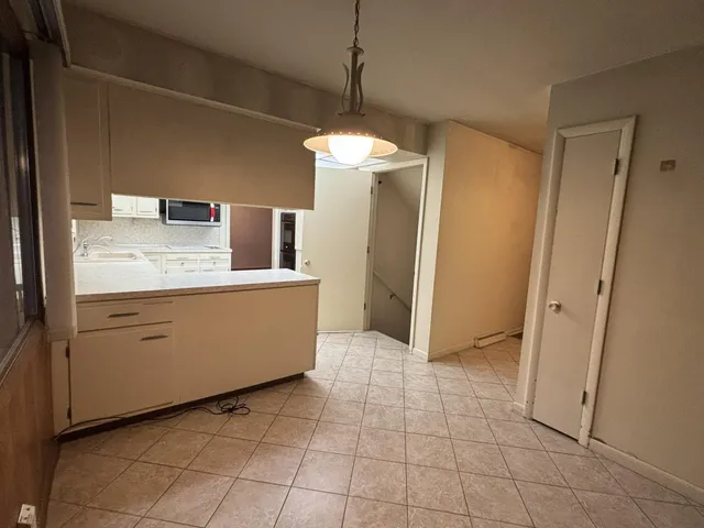 $294,500 | 130 Southwoods Avenue, Fremont, MI 49412