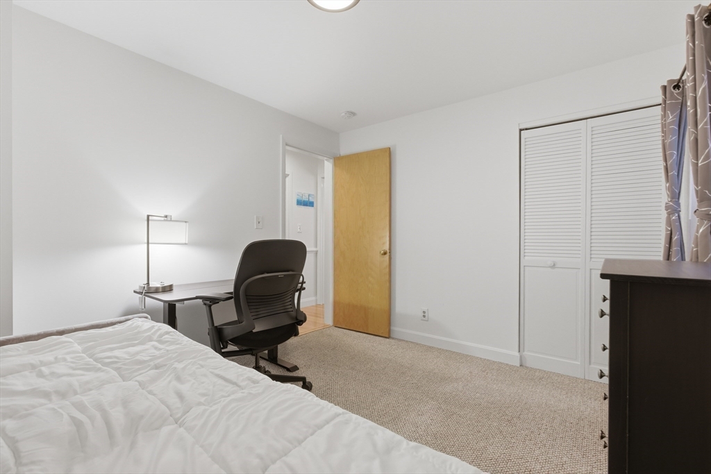281 West 2nd Street, Unit A1 Boston, MA 02127 - Photo 12 of 17