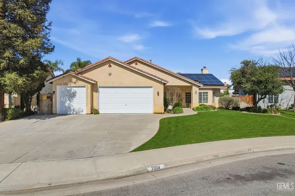 $424,950 | Undisclosed Address, Bakersfield, CA 93308