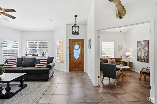 $424,950 | Undisclosed Address, Bakersfield, CA 93308
