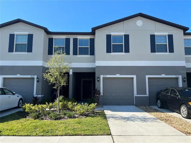 $1,900 | 9627 Pembrooke Pines Drive, Sun City Center, FL 33573