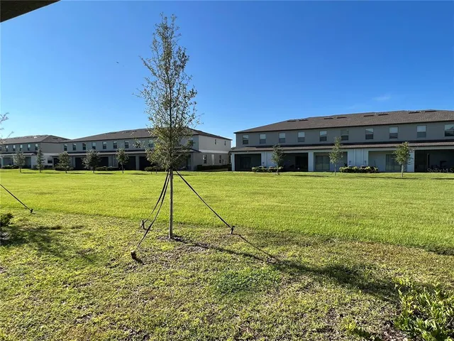 $1,900 | 9627 Pembrooke Pines Drive, Sun City Center, FL 33573