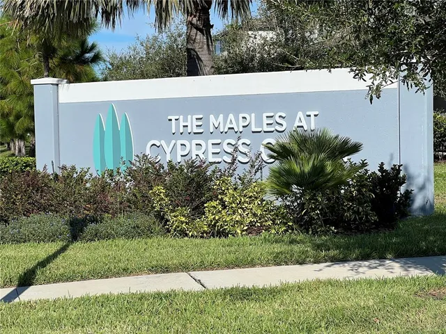 $1,900 | 9627 Pembrooke Pines Drive, Sun City Center, FL 33573