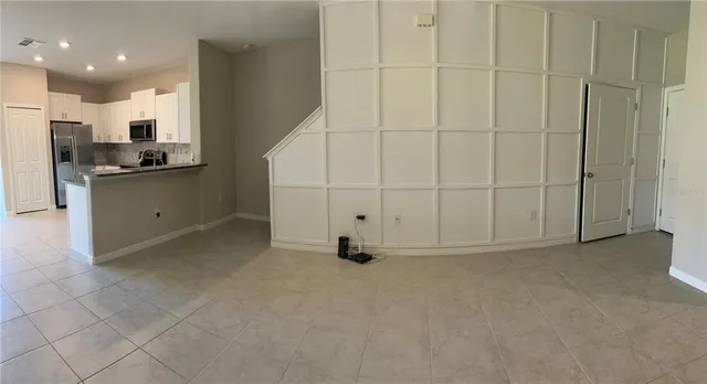 $1,900 | 9627 Pembrooke Pines Drive, Sun City Center, FL 33573