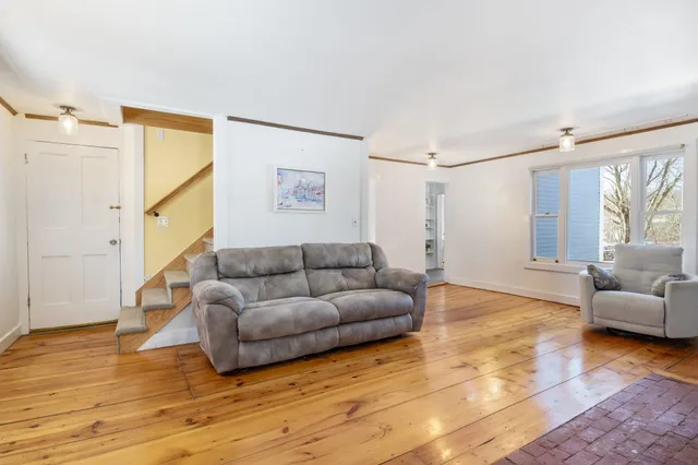 $695,000 | 109 Scribner Road, Fremont, NH 03044