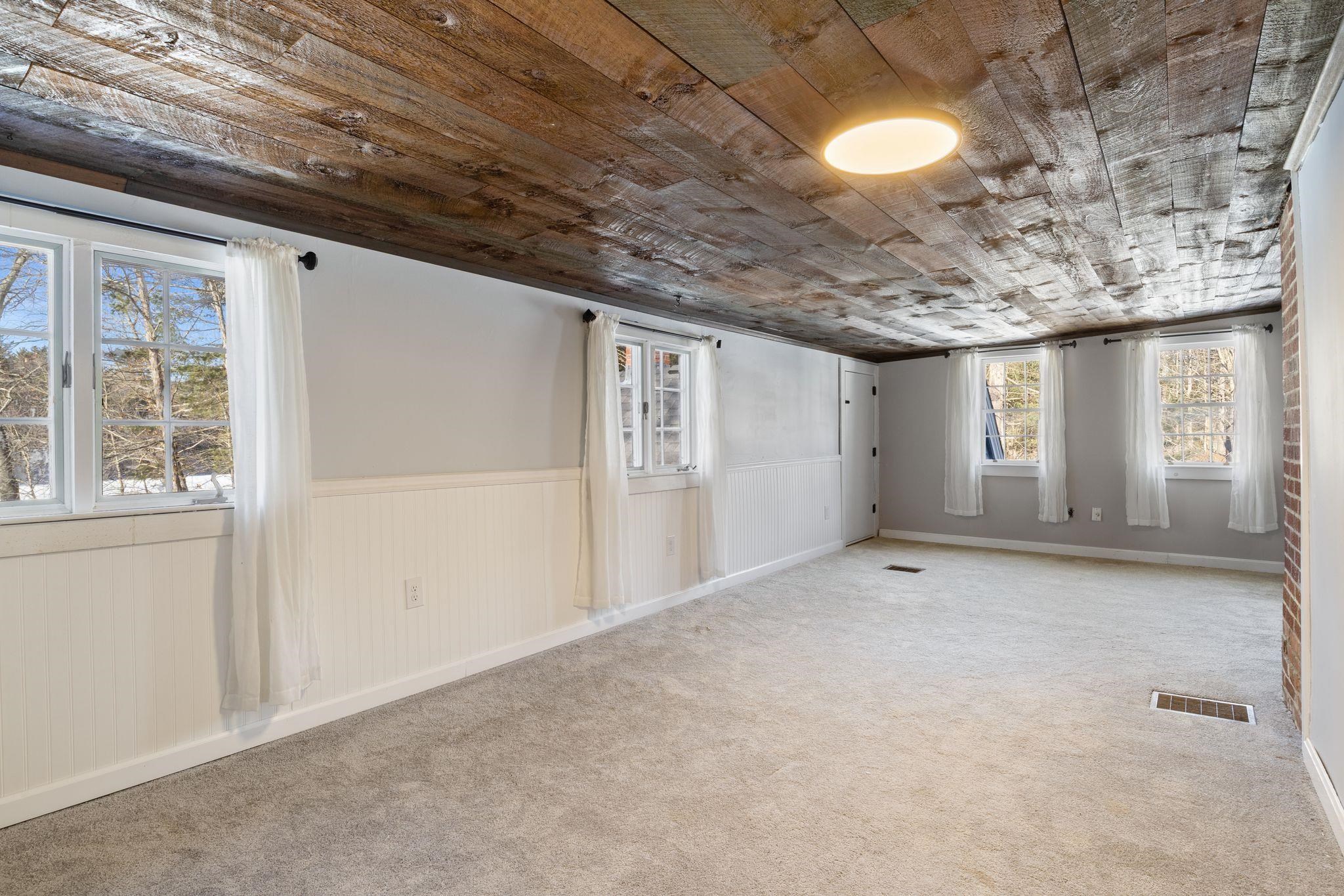 109 Scribner Road Fremont, NH 03044 - Photo 24 of 41