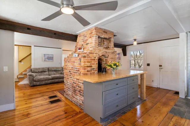 $695,000 | 109 Scribner Road, Fremont, NH 03044