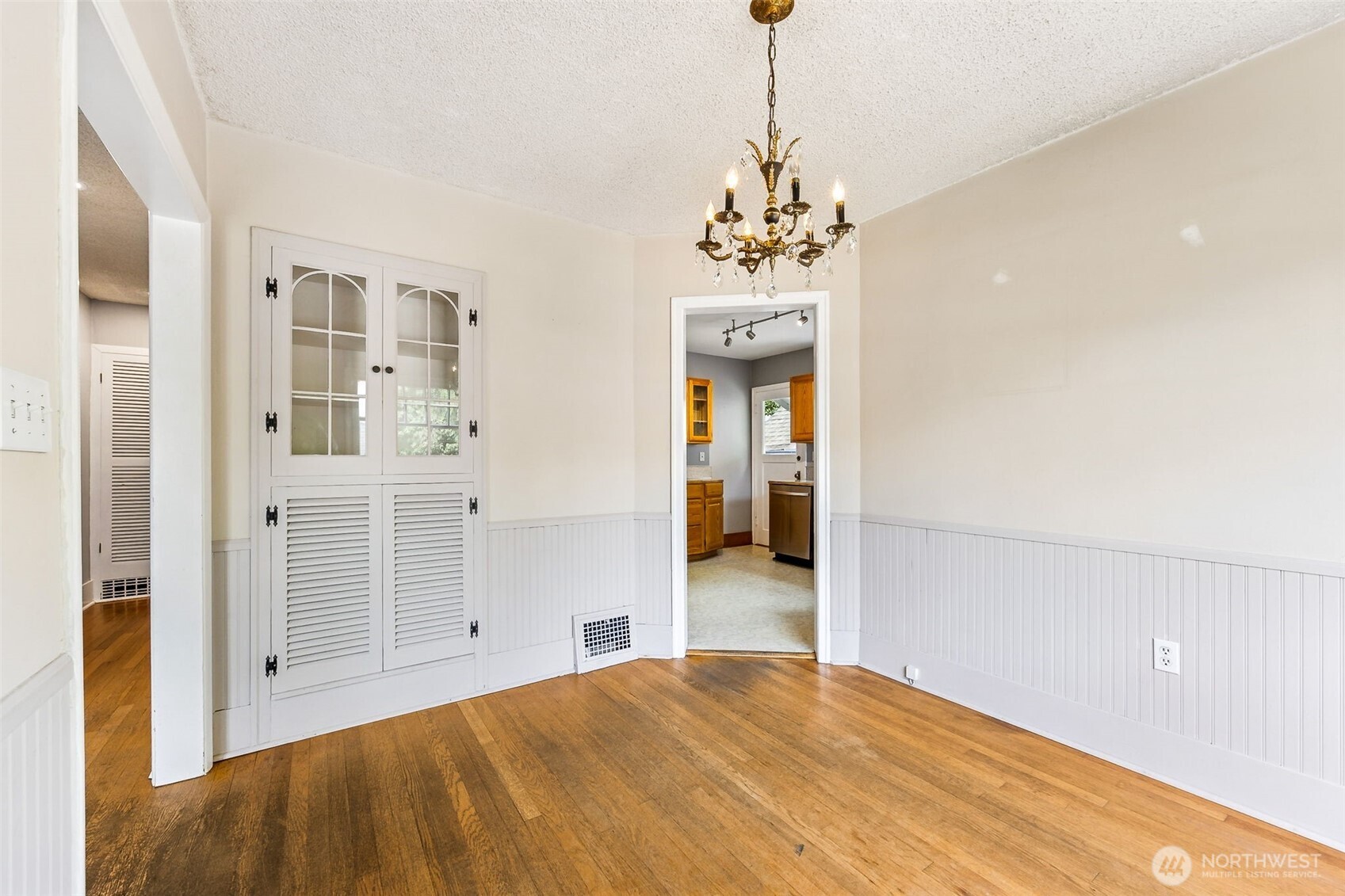 2907 Maringo Road Southeast Olympia, WA 98501 - Photo 10 of 28 Gallery Image 10