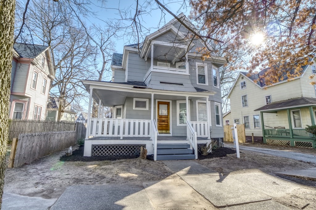 47 Forest Street Springfield, MA 01108 - Photo 1 of 31