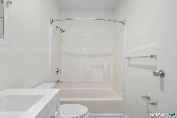 $1,500 | 18 Kelley Street, Unit 2, Bristol, CT 06010
