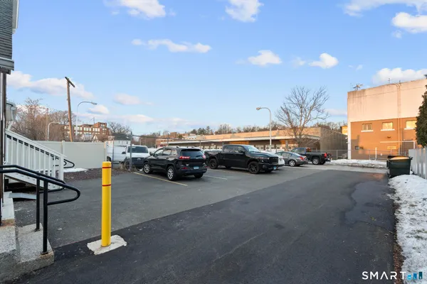 $1,500 | 18 Kelley Street, Unit 2, Bristol, CT 06010