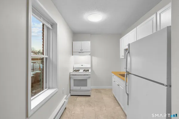 $1,500 | 18 Kelley Street, Unit 2, Bristol, CT 06010