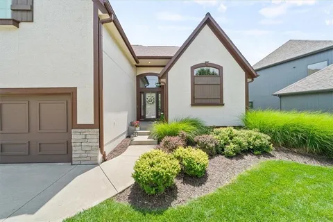 $649,000 | 22013 West 56th Street, Shawnee, KS 66226