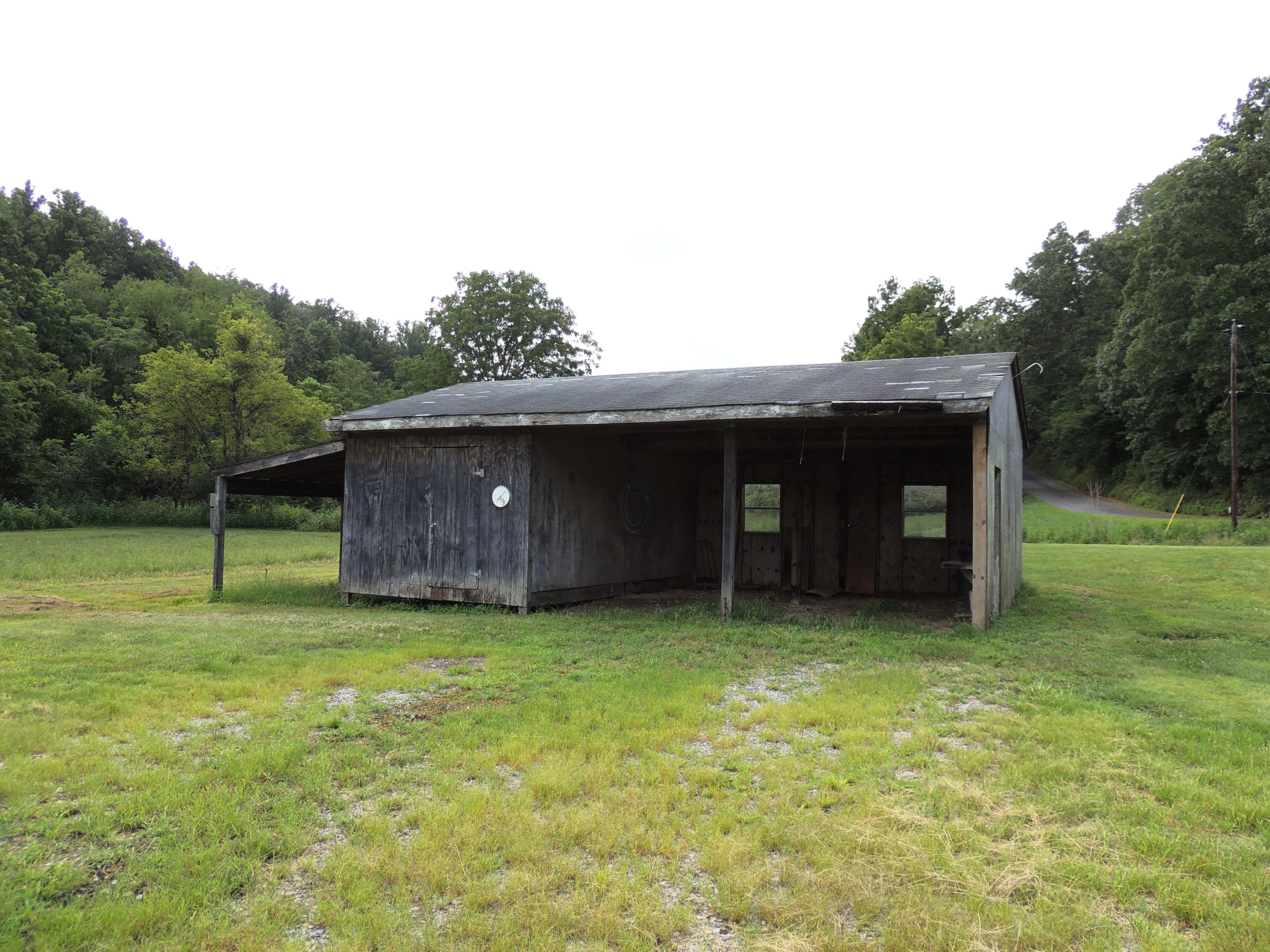 51 Valley View Road Hardy, VA 24101 - Photo 16 of 16 Storage Barn
