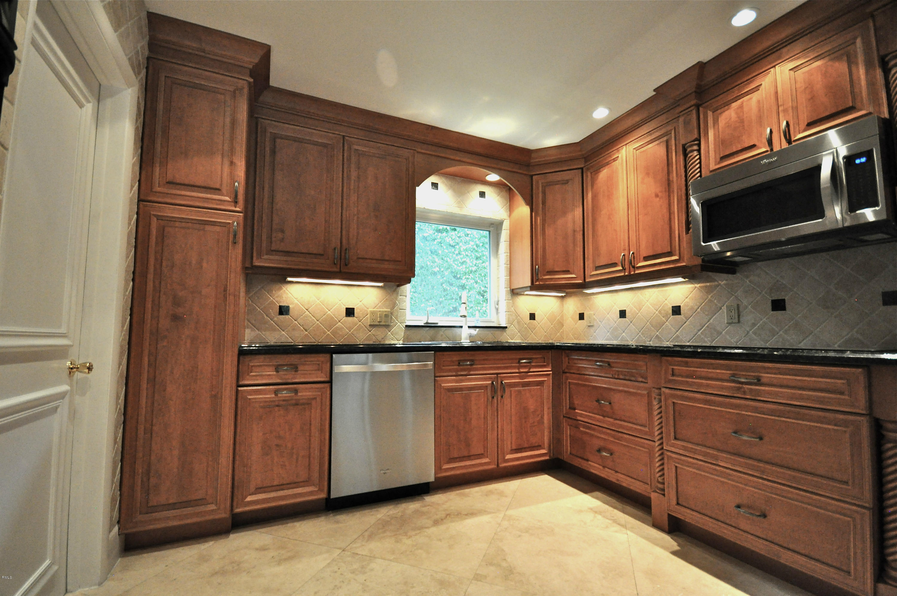 761 Northeast 70th Street Boca Raton, FL 33487 - Photo 2 of 27 DSC_0810