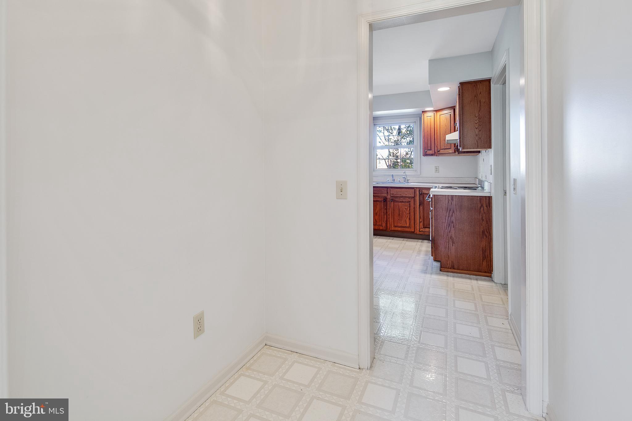 134 Hamilton Road Landenberg, PA 19350 - Photo 7 of 25 Butler's pantry