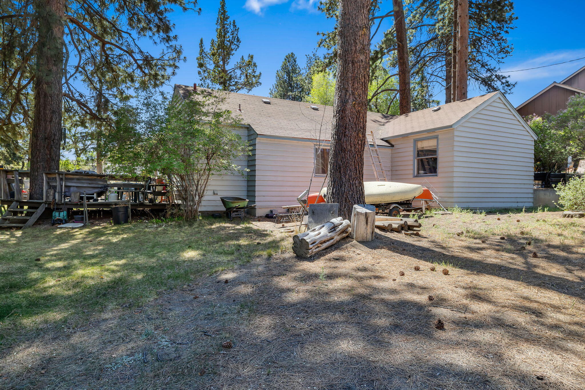 2291 Northeast 8th Street Bend, OR 97701 - Photo 9 of 22 Back of home