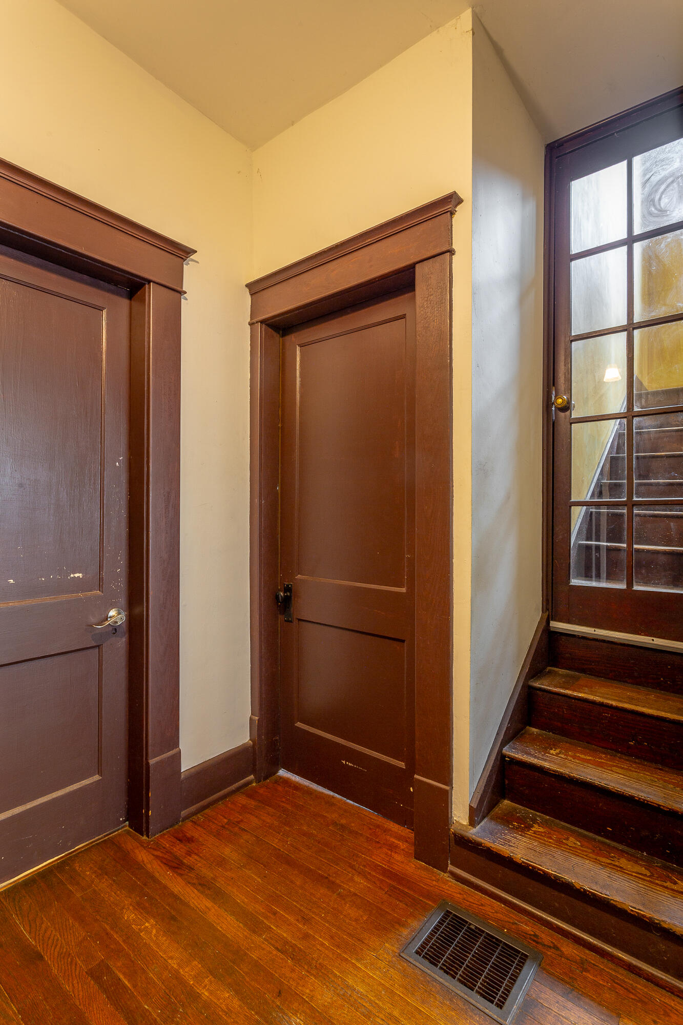 111 Shallowford Road Chattanooga, TN 37404 - Photo 17 of 53 111 Shallowford Rd. HD-26