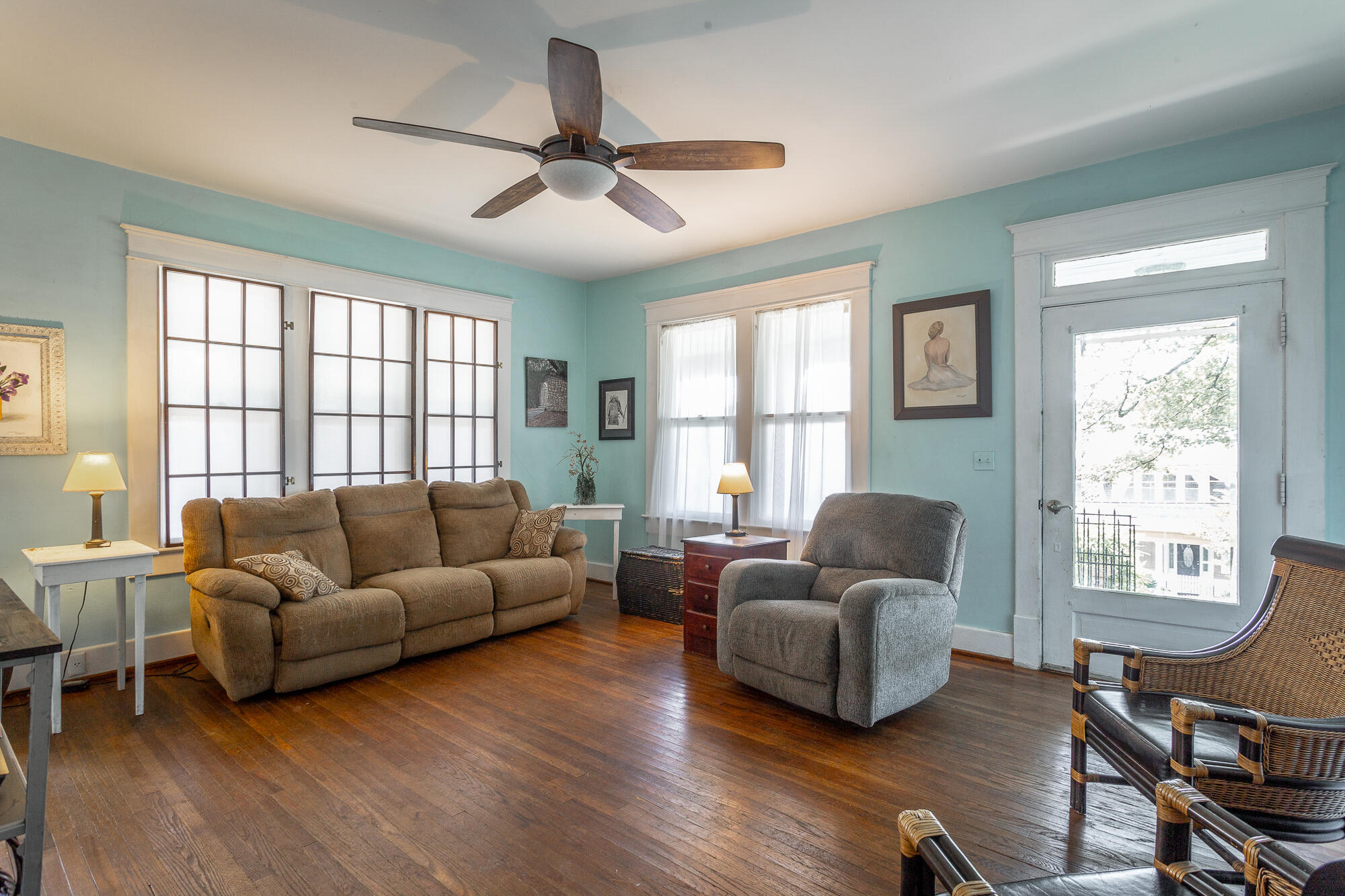 111 Shallowford Road Chattanooga, TN 37404 - Photo 2 of 53 111 Shallowford Rd. HD-14